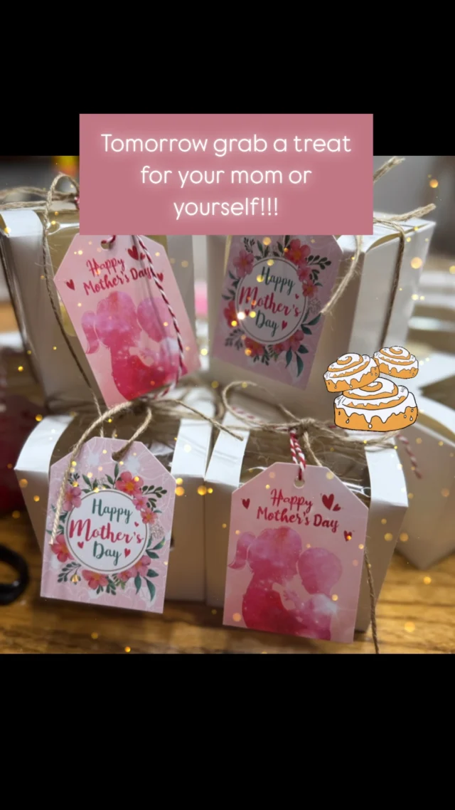 FREEBIE FRIDAY!! Grab a decadent sourdough mini cinnamon roll by the amazing Erica Valentine as a gift for mom or for yourself! 🎁

💫ELEVATE your celebration with our 
Mother’s Day Deals!! 

- Walk ins welcome ALL Day 🚶‍♀️
- Skincare 15% off 🙌🧴
- ALL injectable services 15% off 
- HydroDiamond facials $99 💦
- Microneedling with exosomes $399 regularly $550 
-Gift Cards Available 🌠

Comment, call, or Text 865-313-3409 for more info! 
#cinnamonrolls
#mothersdaygiftideas #mothersday #aestheticelevationknox #microneedlingknox